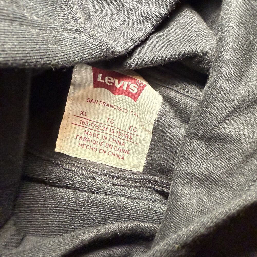 Levi’s Hoodie Sweatshirt Pullover Hoodie Black White Spellout Youth Size XL NWT - Picture 5 of 5